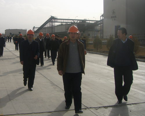 國家農(nóng)業(yè)部、財政部以及甘肅省農(nóng)業(yè)廳、財政廳等領(lǐng)導(dǎo)到公司考察調(diào)研