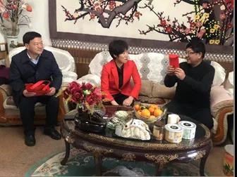 春節(jié)前夕酒泉市國資委領導看望慰問敦煌種業(yè)老干部老黨員、困難職工